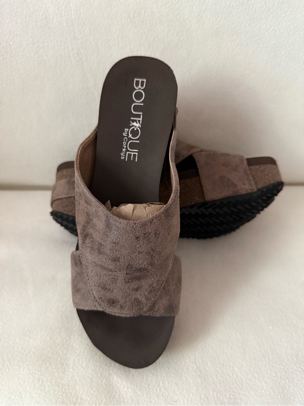 BOUTIQUE by Corkys Faux Suede Slip on Sandals - Size 8M